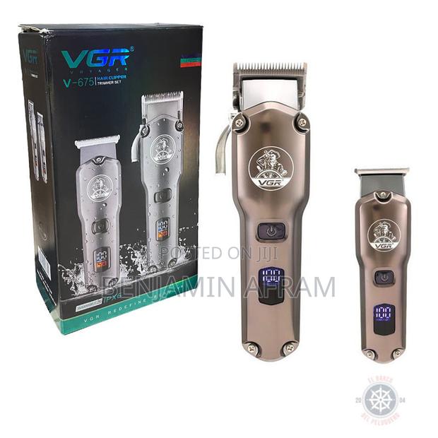 VGR-675 Rechargeable Barbering Machines · Photo 2