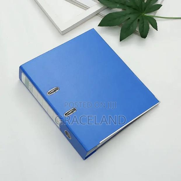 Original A4 Data Book Leaf Folder Two Hole Clip Punching · Photo 1