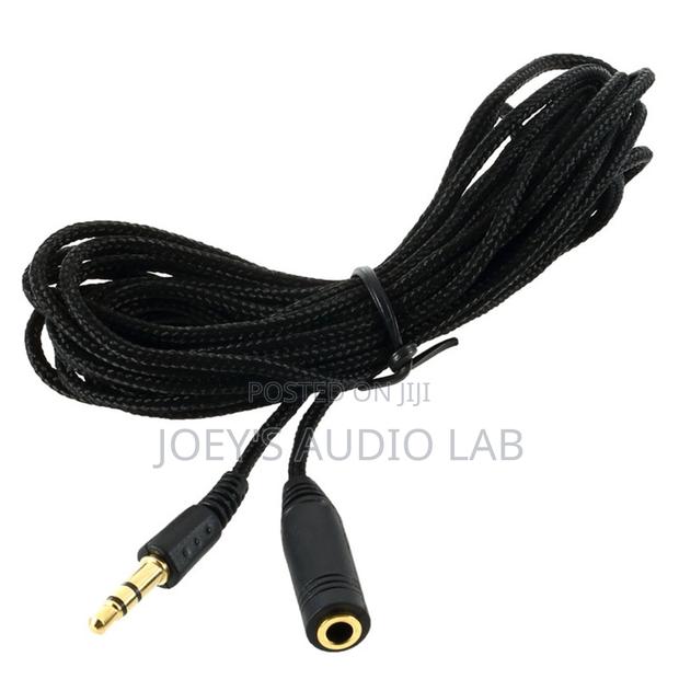 5m Braided Aux Extension Cable With Jack Converter · Photo 1
