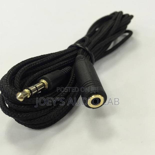 5m Braided Aux Extension Cable With Jack Converter · Photo 3