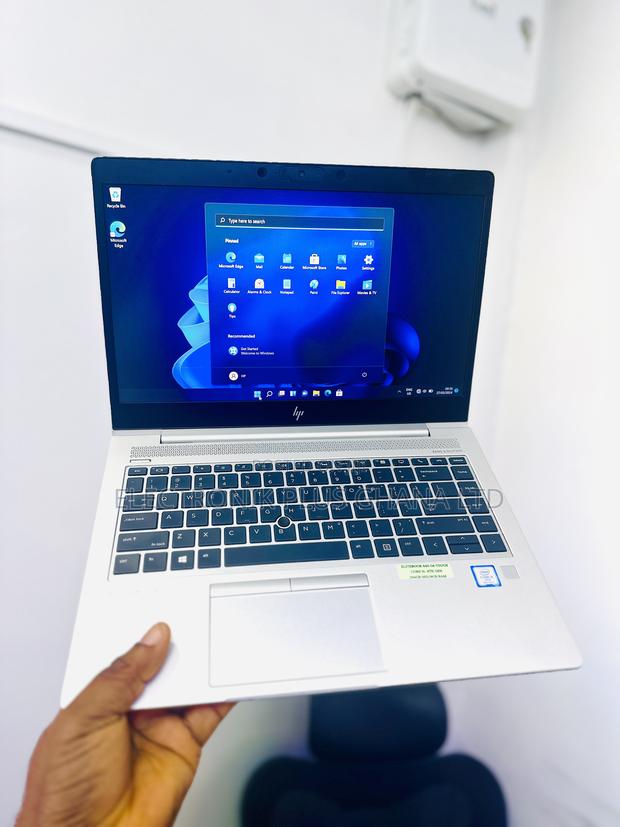 Laptop HP EliteBook 840 G6 8GB Intel Core I5 SSD 256GB · Photo 1