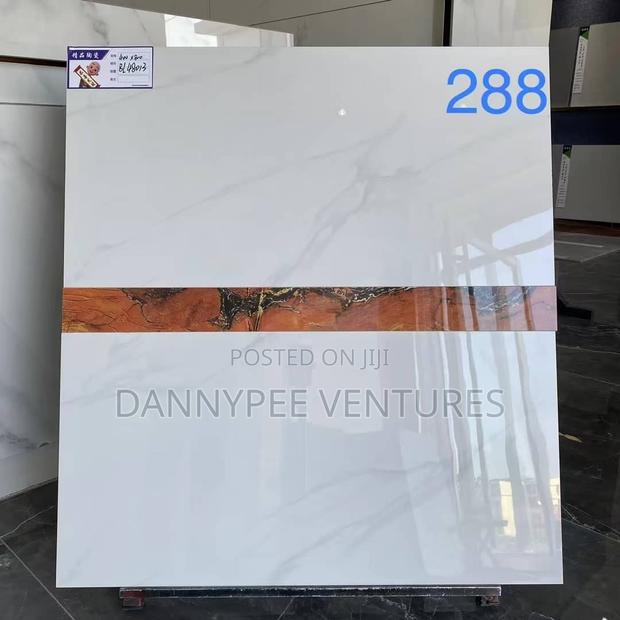 40/80 Porcelain Wall Tiles · Photo 1
