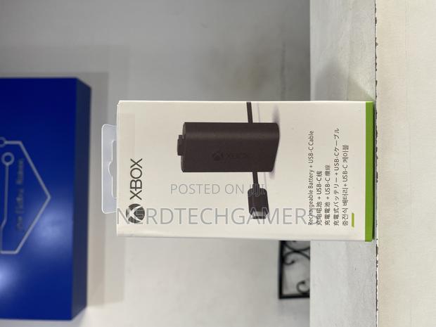 Xbox Rechargeable Battery Pack Charge Kit M · Photo 1