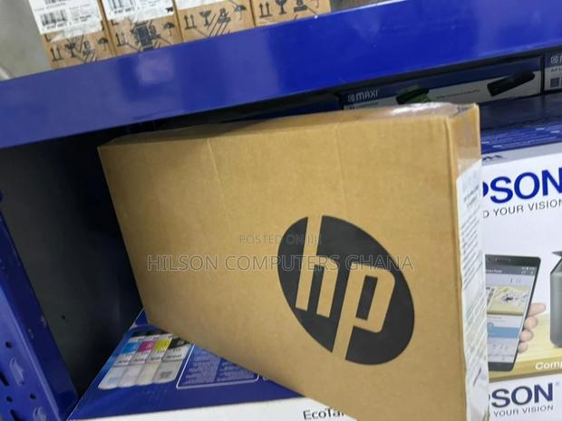 New Laptop HP Pavilion 15 8GB Intel Core i5 SSD 512GB · Photo 2