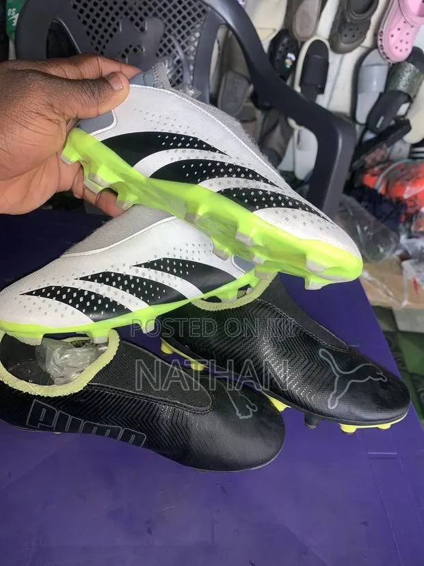 Children Football Boots · Photo 1