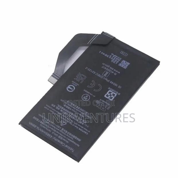 Google Pixel 7 Battery · Photo 3