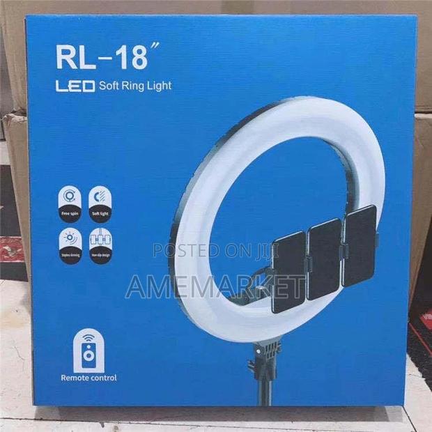 18 Inches Ring Light · Photo 1