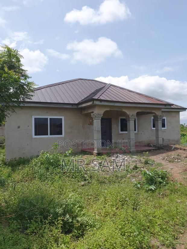3bdrm House in Dodowa for sale · Photo 3