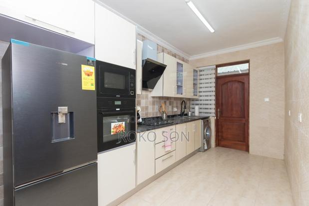 6bdrm Duplex in Dr Roko, Dzorwulu for sale · Photo 3