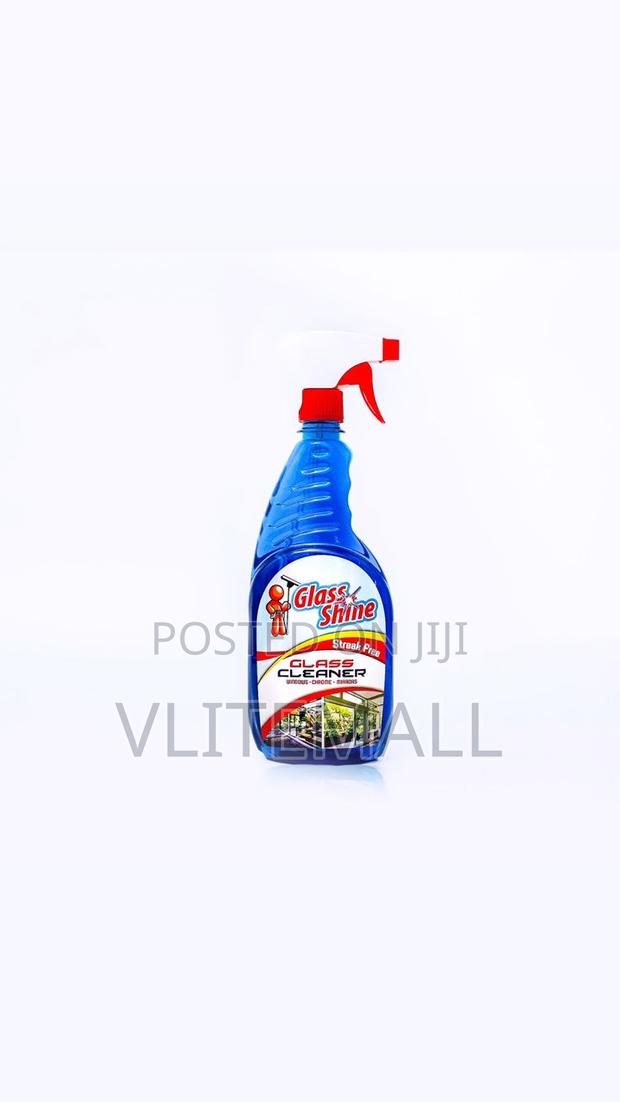 Glass Shine Glass Cleaner · Photo 3