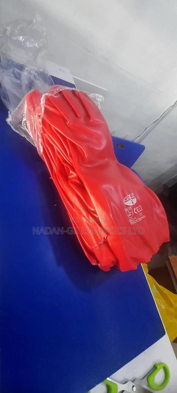 PVC Gloves Red - Chemical · Photo 3