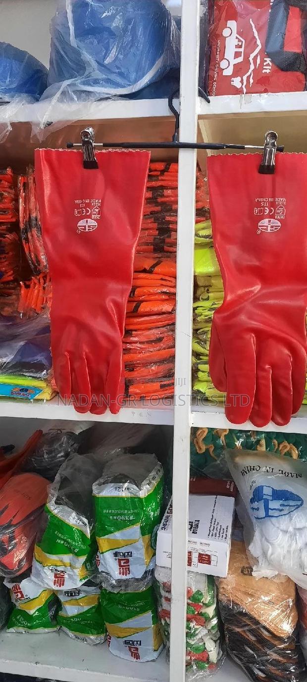 PVC Gloves Red - Chemical · Photo 2