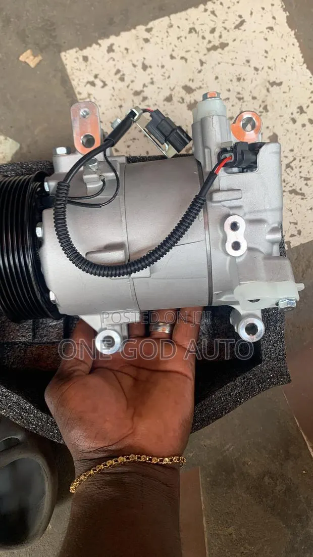 Mercedes Benz GLE 350 2016,2017,2018,2019,2020,2021,2022,2023,2024 · Photo 1