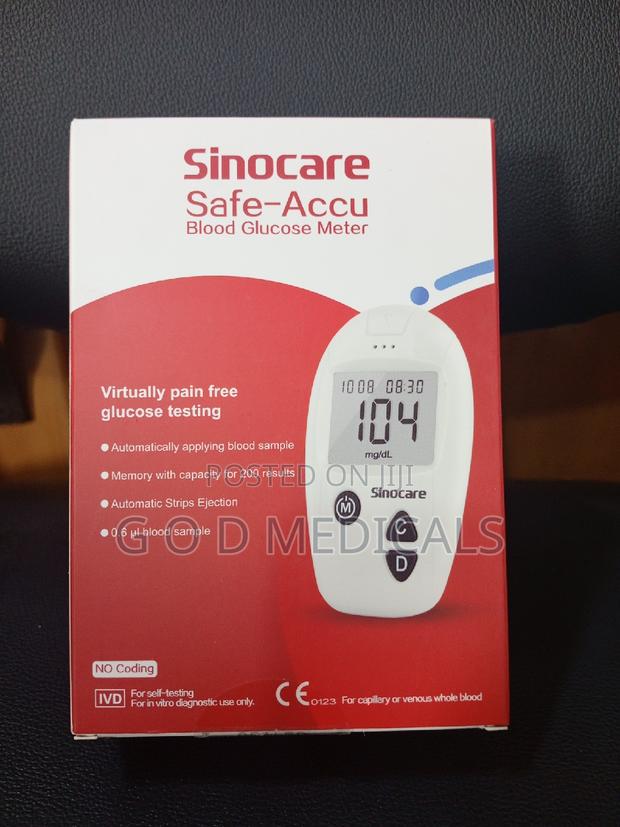 Blood Glucose Meter · Photo 1