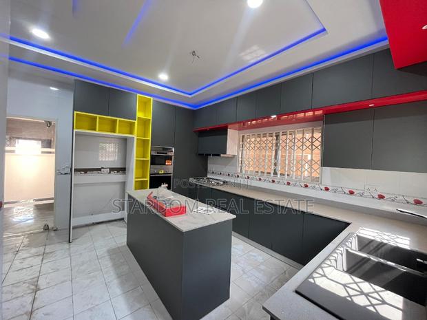 4bdrm Duplex in Adjiriganor for rent · Photo 1