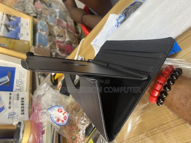 Samsung Tab a T530 Flip Case · Photo 4