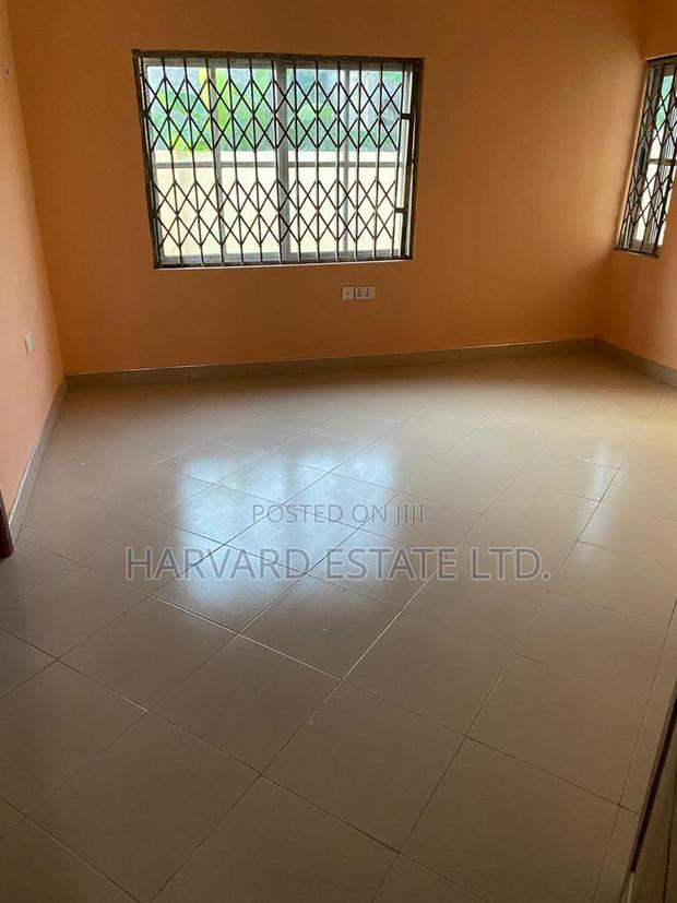 5bdrm House in Ejisu Baworo, Kumasi Metropolitan for sale · Photo 8