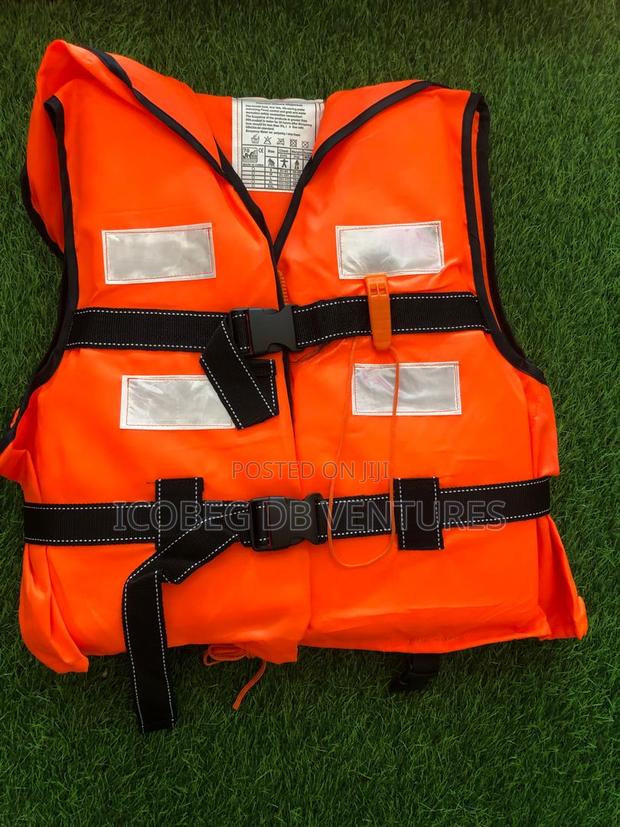 Life Jacket/Life Vest · Photo 3