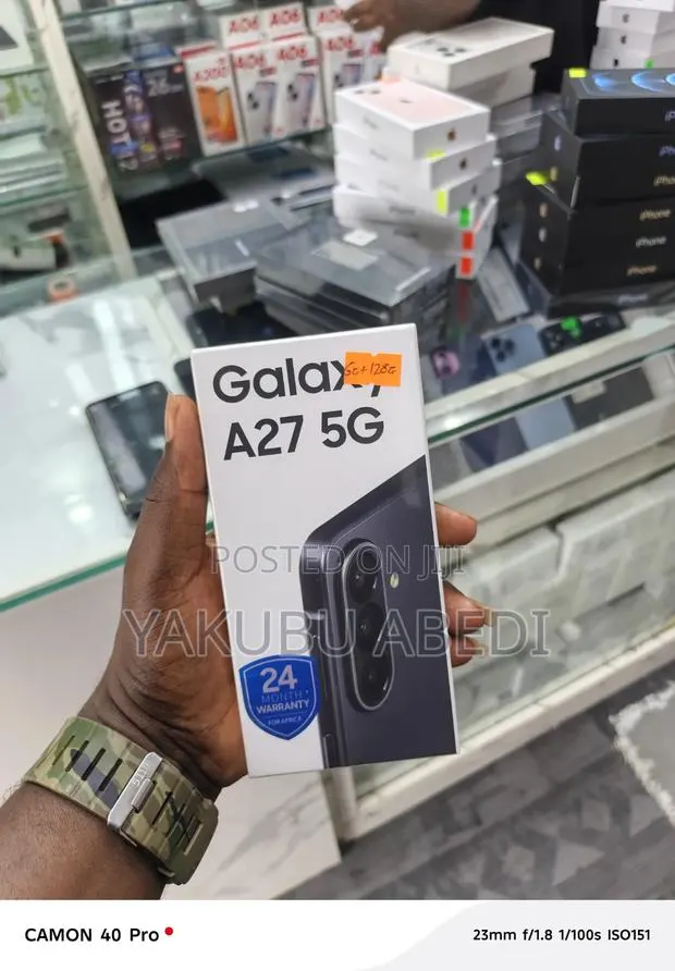 New Samsung Galaxy A27 256 GB Black · Photo 1