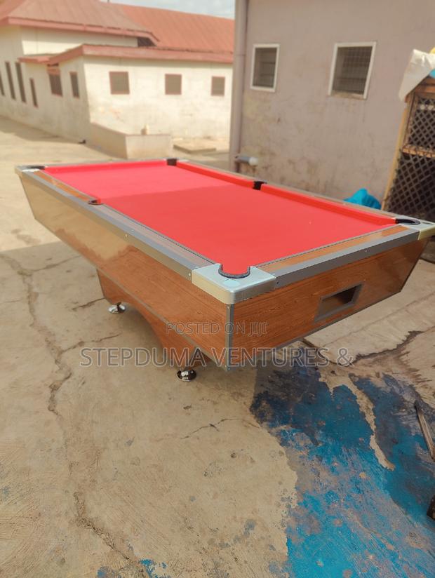 Normal Pool Table / Not Coin Operated · Photo 2
