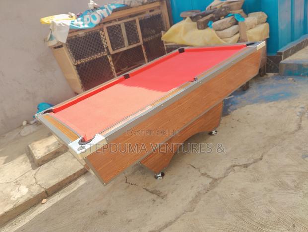Normal Pool Table / Not Coin Operated · Photo 3
