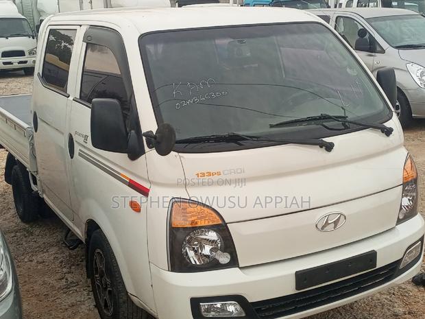 Hyundai Porter Double Cabin · Photo 3