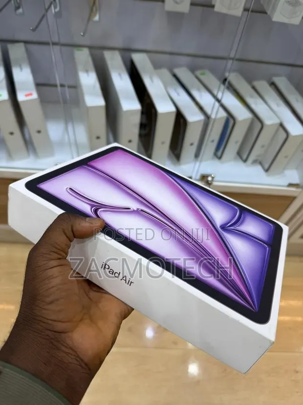 New Apple iPad Air 256 GB · Photo 1