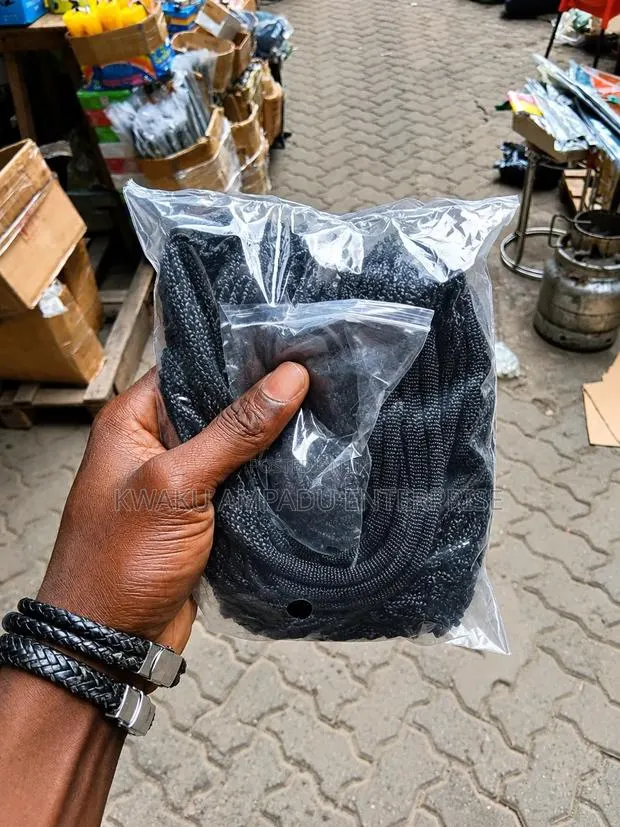 Car Bonnet Net - Universal · Photo 1