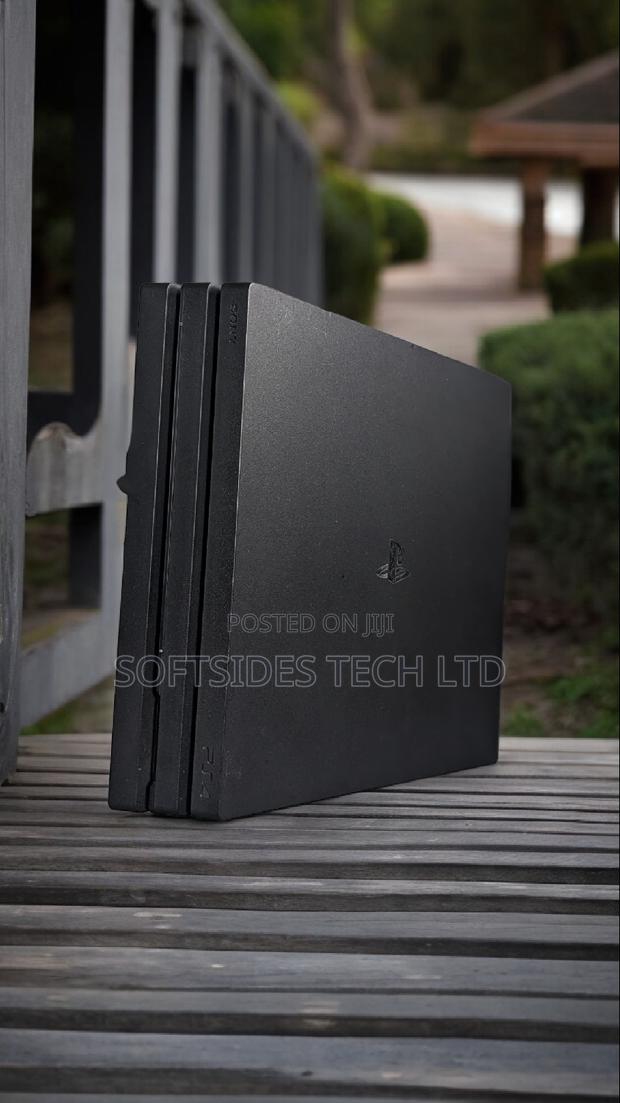 Playstation 4 Pro Jailbreak With 14 Great Games Good Deal · Photo 2