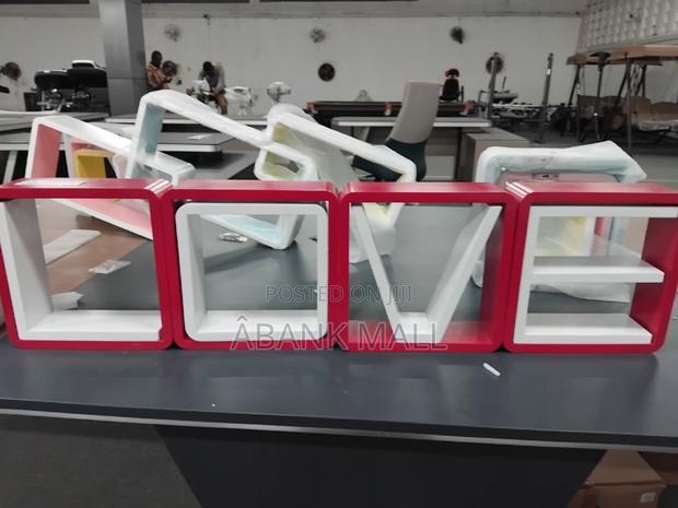 Wooden Shelves With Love Design · Photo 1