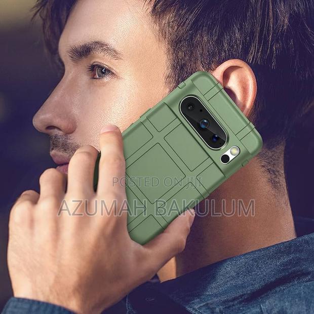 Google Pixel 8 Pro Rugged Shield Case · Photo 5