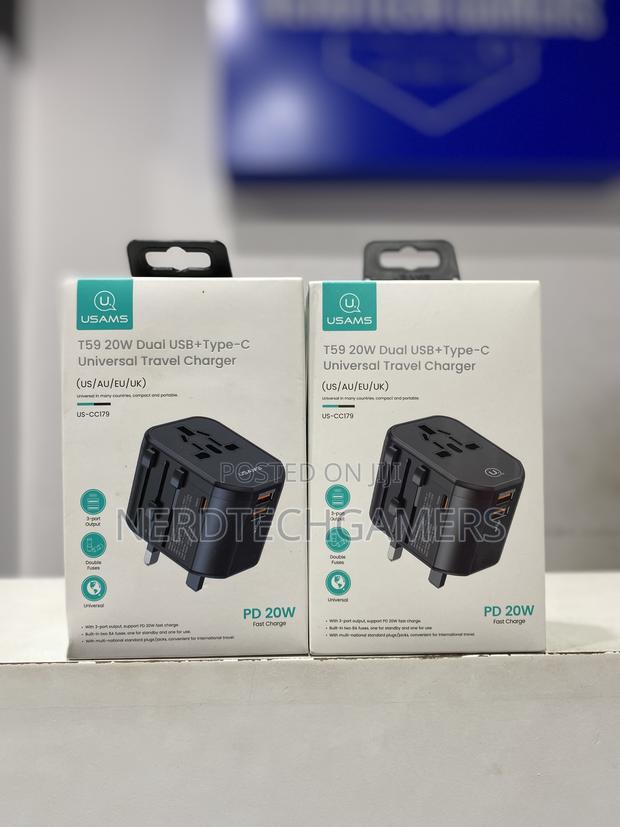 USAMS T59 Universal Travel Adapter Charger Socket Converter · Photo 1