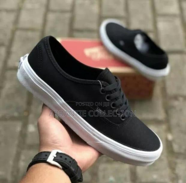 Vans Sneaker Black/White · Photo 3
