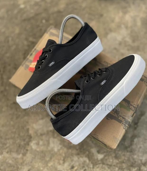 Vans Sneaker Black/White · Photo 1