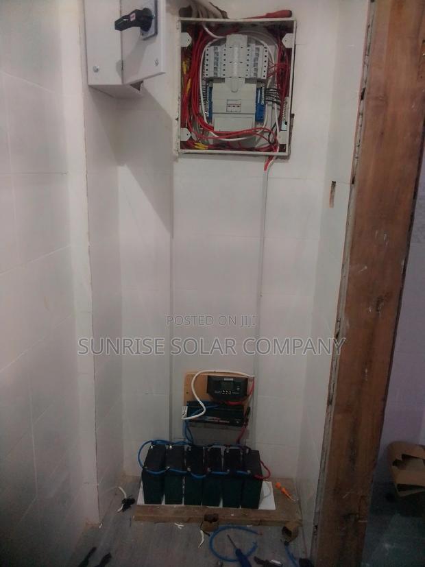 Portable Backup Solar Generator 3000w · Photo 2