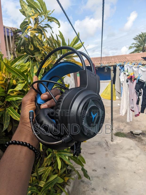 RGB Gaming Headset · Photo 2