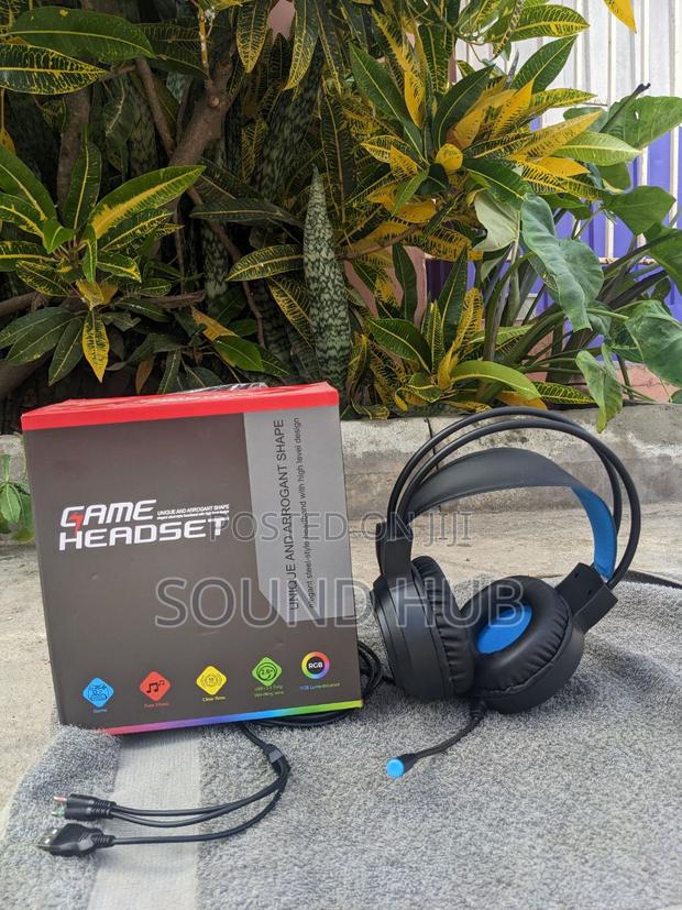 RGB Gaming Headset · Photo 4