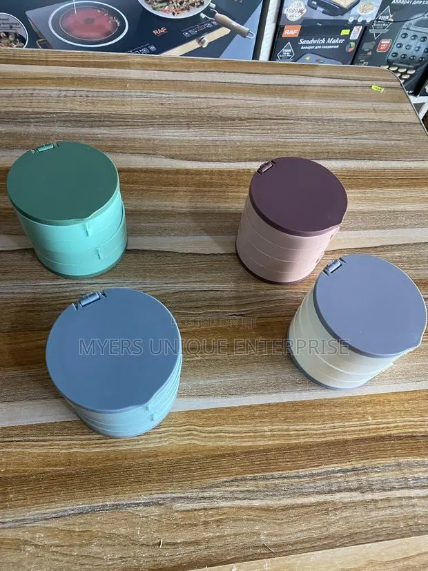 Portable Jewelry Box With 4 Rotatable Layers · Photo 1