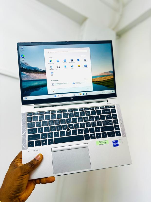 Laptop HP EliteBook 840 G8 16GB Intel Core I5 SSD 512GB · Photo 3