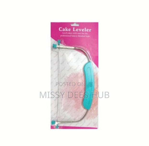 Cake Leveler · Photo 6