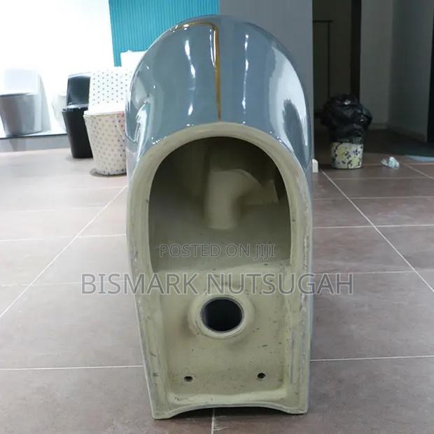 Toilet Seat for Sale · Photo 5