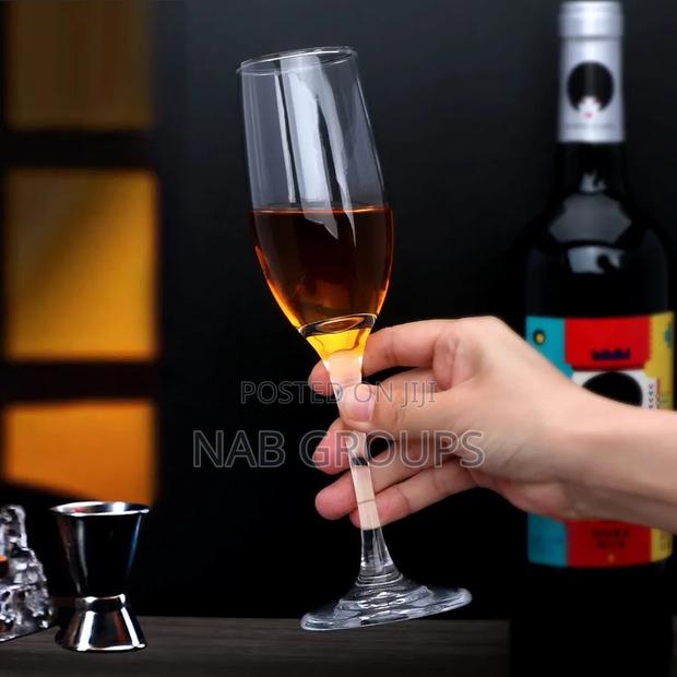 6pcs Flute Champagne Glasses · Photo 3