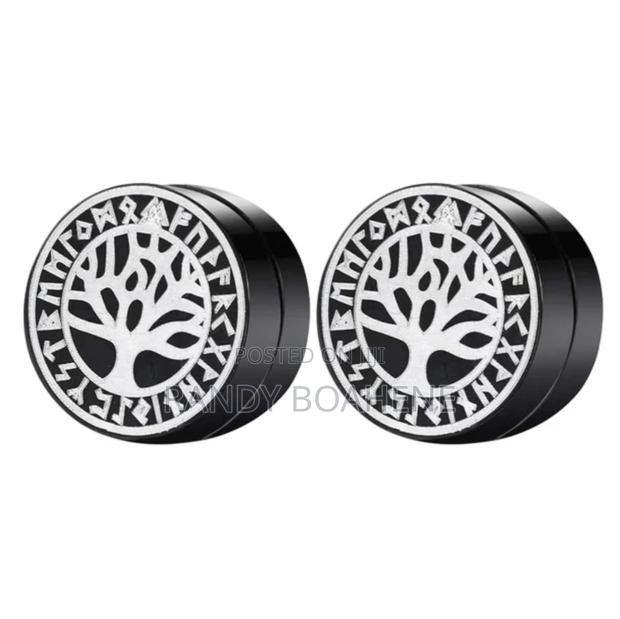 Magnetic Stud Earring for Men · Photo 2