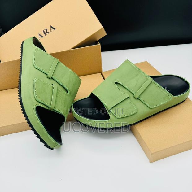 Zara Two Straps Sandals · Photo 7