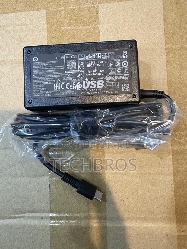 Original HP Type C Charger 65W · Photo 1