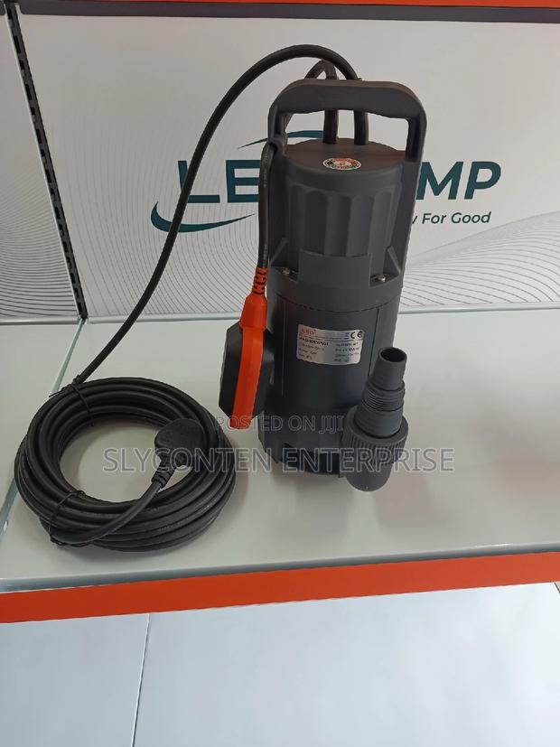 Leo 1.3hp Submersible Water Pump · Photo 3