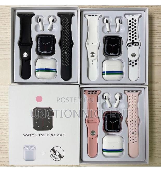 I8 Ultra Series 8 Durable Smart Watch 2 Strap With Earpod · Photo 3