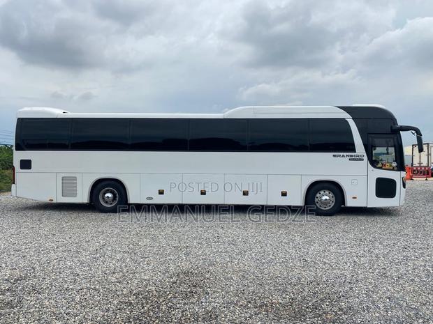 BUS RENTAL SERVICES - 35/50 Seater · Photo 3