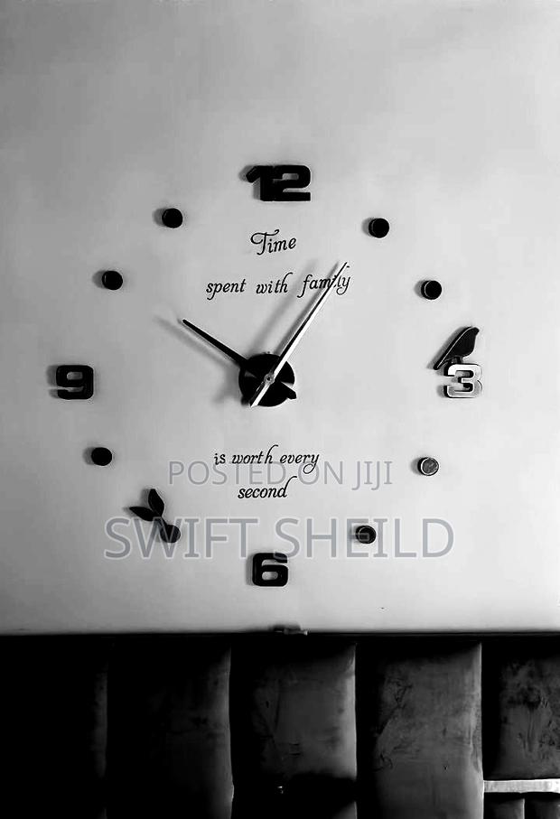 3d Wall Clock Large 100 - 120 Cm With Center Design · Photo 1