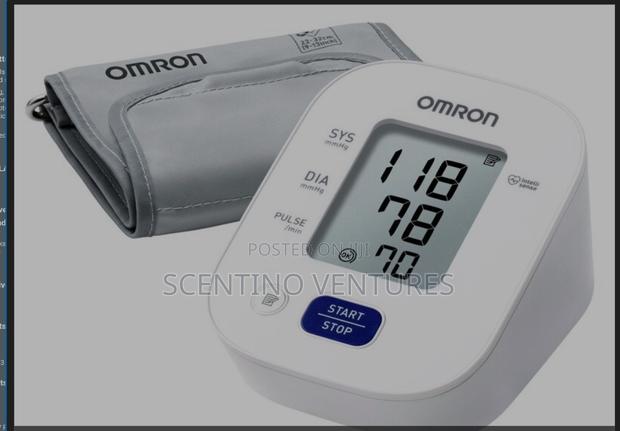 Omron M2 Blood Pressure Monitor · Photo 1